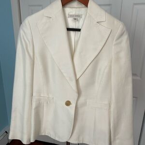 Banana Republic Women's White Silk and Cotton Blazer